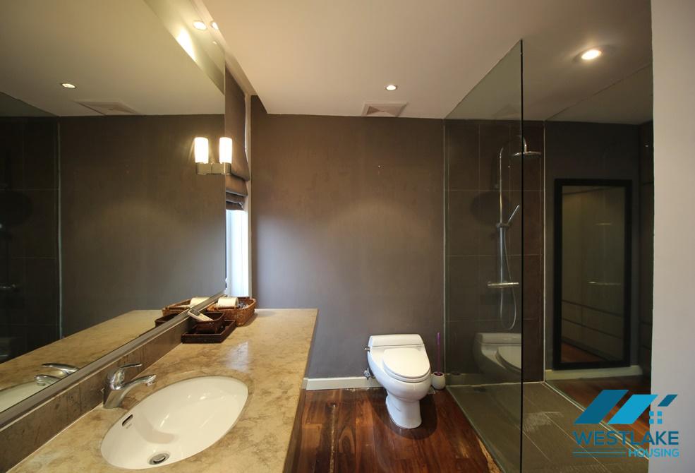 Spacious one bedroom apartment for rent on Tay Ho street