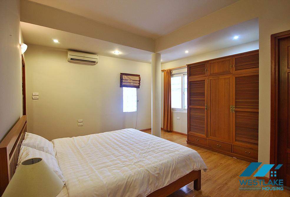 Nice 2 bedrooms apartment for lease in Tu Hoa st, Tay Ho, Hanoi
