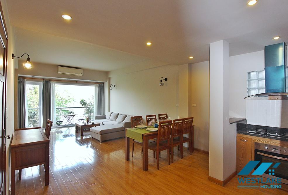 Nice 2 bedrooms apartment for lease in Tu Hoa st, Tay Ho, Hanoi