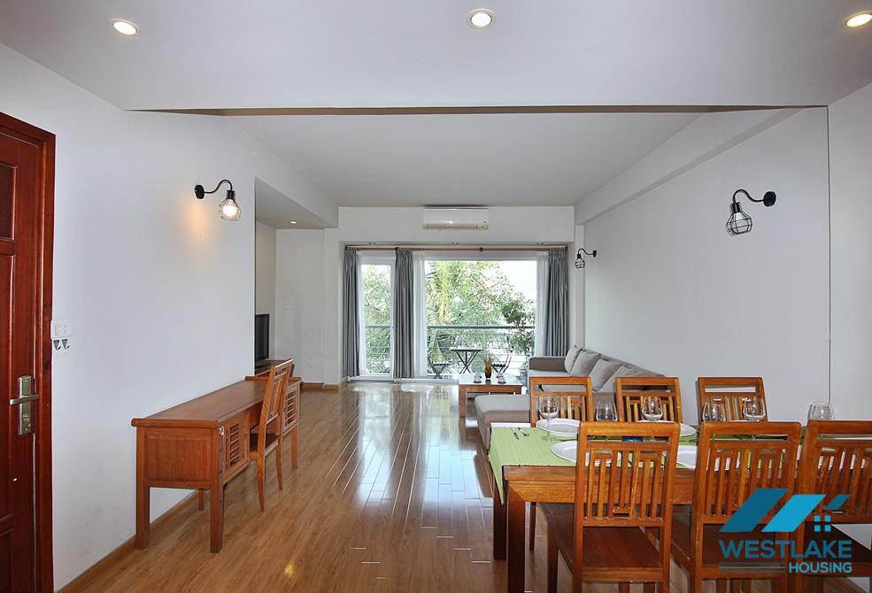 Nice 2 bedrooms apartment for lease in Tu Hoa st, Tay Ho, Hanoi