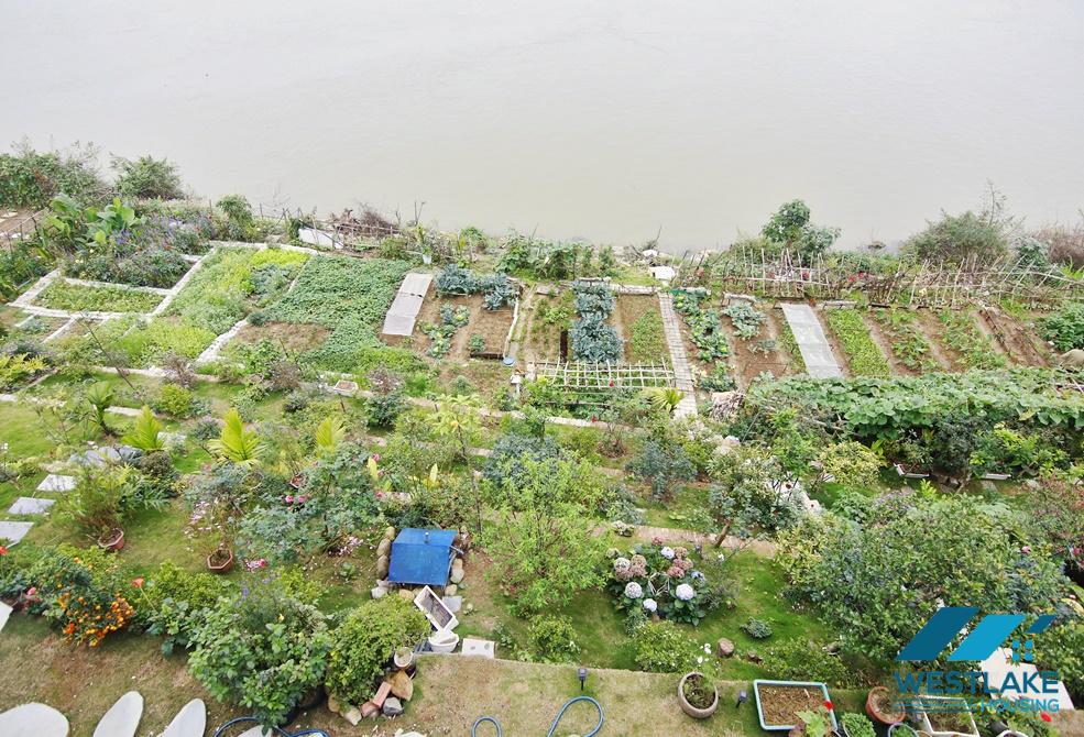 Nhà ven sông hai phòng ngủ cho thuê tại Ngọc Thụy, Long Biên,Hà Nội