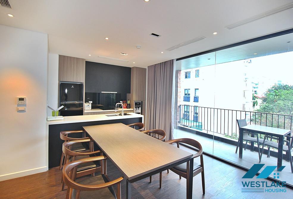 Luxurious 2 bedrooms apartment for rent in To Ngoc Van st