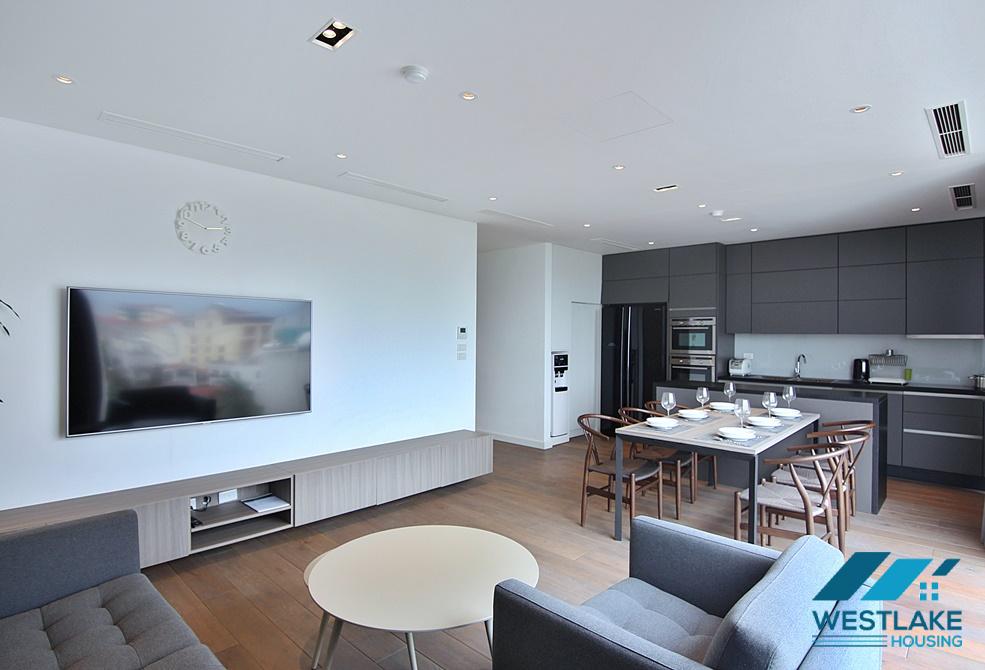 Morden lake view 2 bedrooms for rent in main street To Ngoc Van
