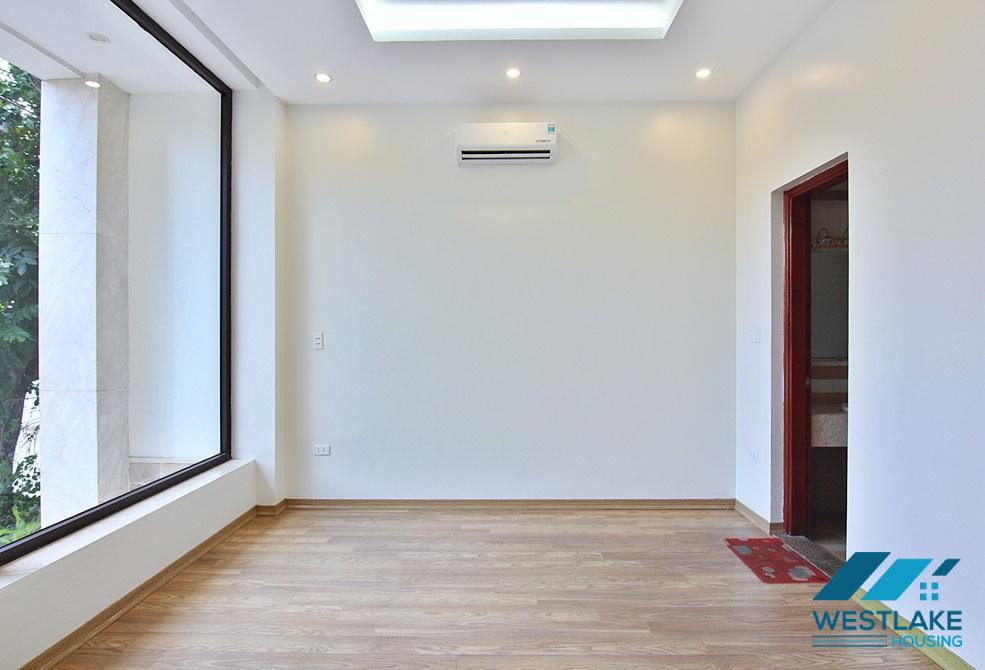 Cho Thuê Văn Phòng Hoặc Cửa Hàng Tại Phố Tô Ngọc Vân, Tây Hồ