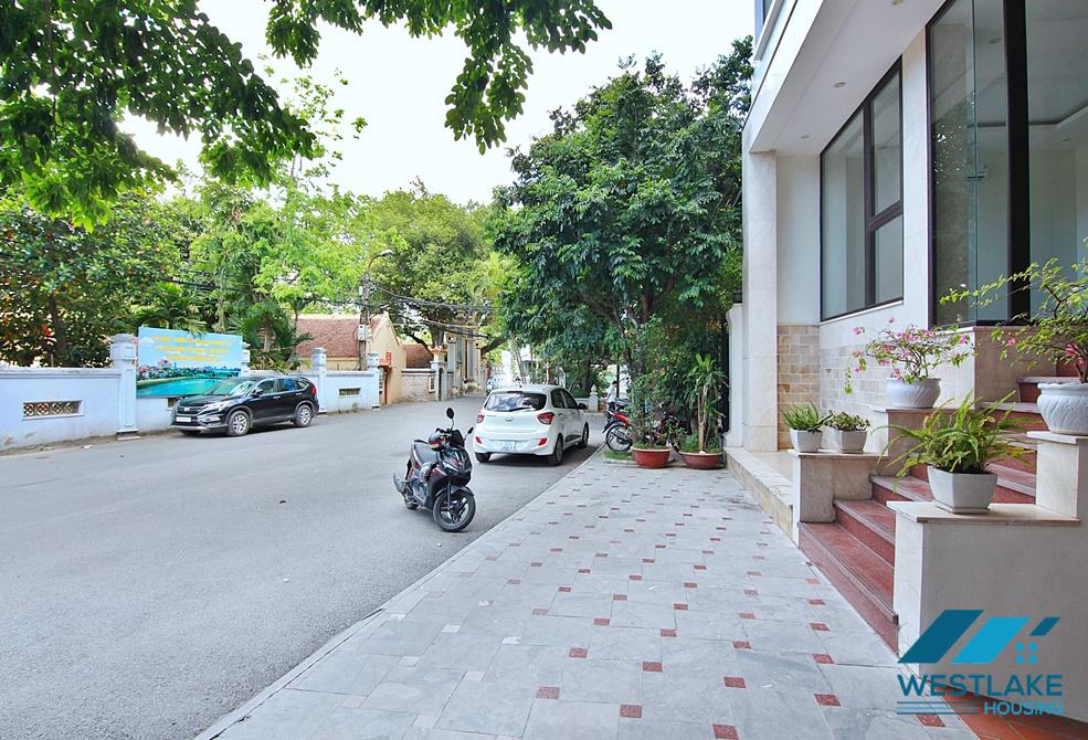Cho Thuê Văn Phòng Hoặc Cửa Hàng Tại Phố Tô Ngọc Vân, Tây Hồ