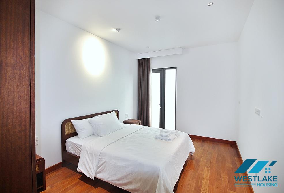 Lake view, new three bedrooms apartment for lease in Tu Hoa st, Tay Ho
