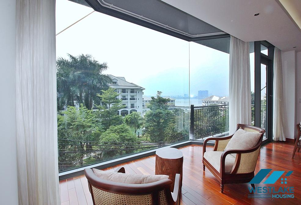Lake view, new three bedrooms apartment for lease in Tu Hoa st, Tay Ho