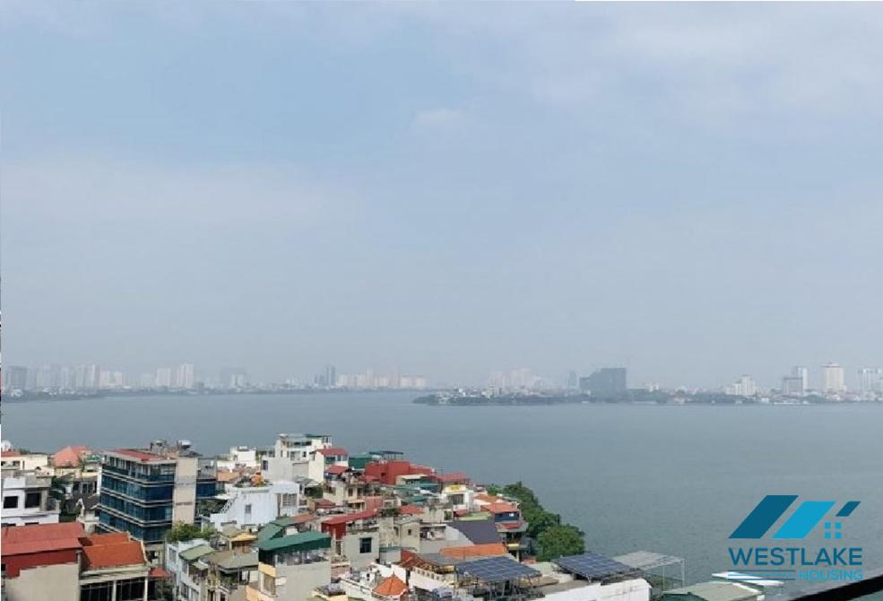 Căn hộ 3 phòng ngủ diện tích lớn toàn bộ view Hồ Tây cho thuê tại Sun Grand City 69B Thụy Khuê