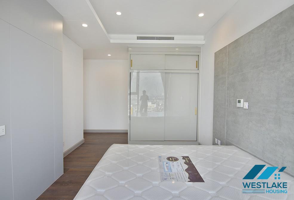 Căn hộ 3 phòng ngủ diện tích lớn toàn bộ view Hồ Tây cho thuê tại Sun Grand City 69B Thụy Khuê
