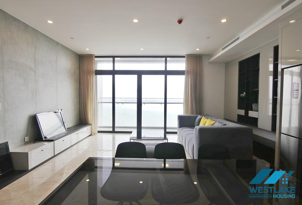 Căn hộ 3 phòng ngủ diện tích lớn toàn bộ view Hồ Tây cho thuê tại Sun Grand City 69B Thụy Khuê
