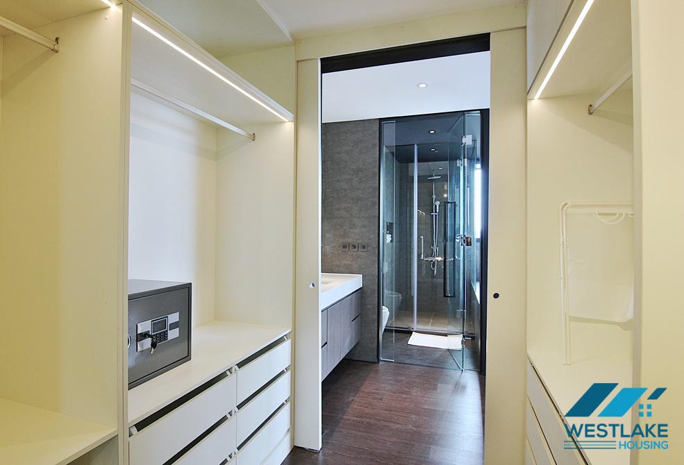 Newly- high end 3 bedroom apartment for rent in Tay Ho