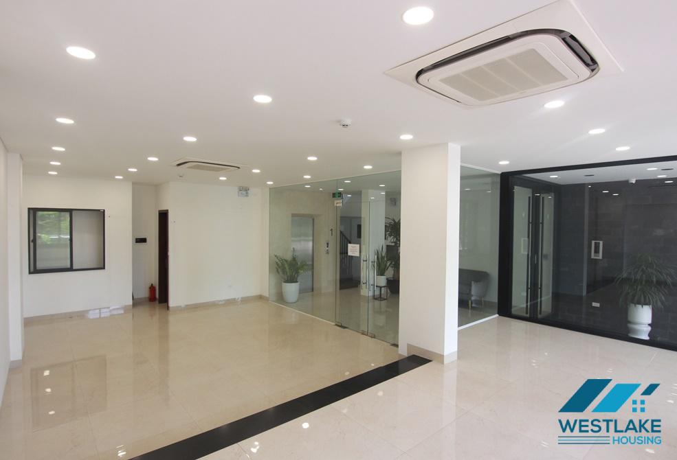 Văn Phòng Đẹp Cho Thuê Tại Phố Trịnh Công Sơn, Tây Hồ