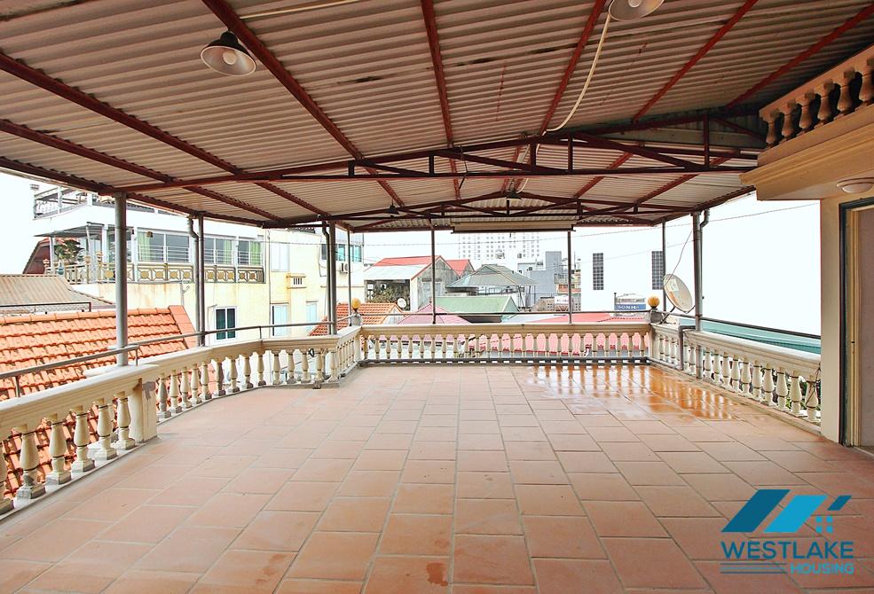 An affordable 4 bedroom house in Tu hoa, Tay ho