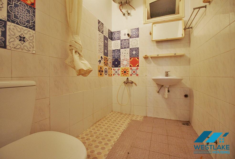 An affordable 4 bedroom house in Tu hoa, Tay ho