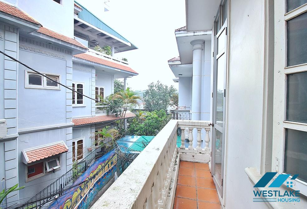 An affordable 4 bedroom house in Tu hoa, Tay ho