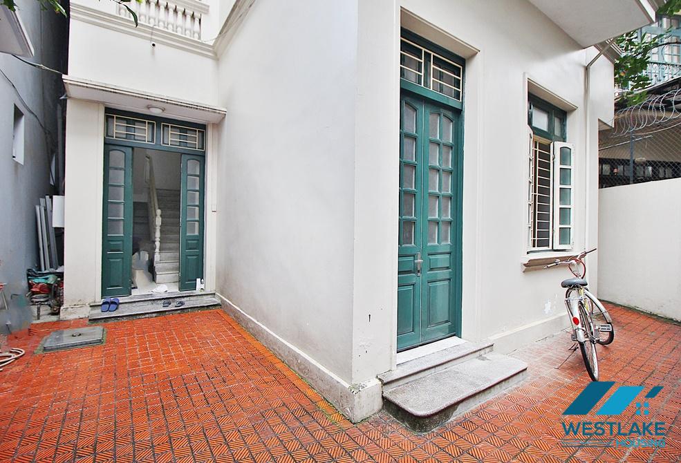 An affordable 4 bedroom house in Tu hoa, Tay ho