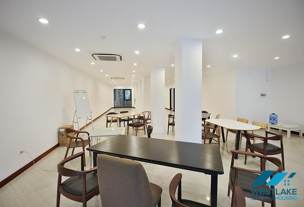 Spacious an office for rent in To Ngoc Van street, Tay Ho, Ha Noi