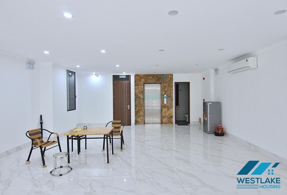 Brand new office for rent in To Ngoc Van, Tay Ho, Ha Noi