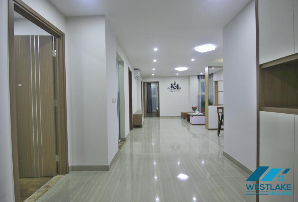 Cho thuê căn hộ 3 phòng ngủ đầy đủ nội thất tại tòa nhà L5, Ciputra