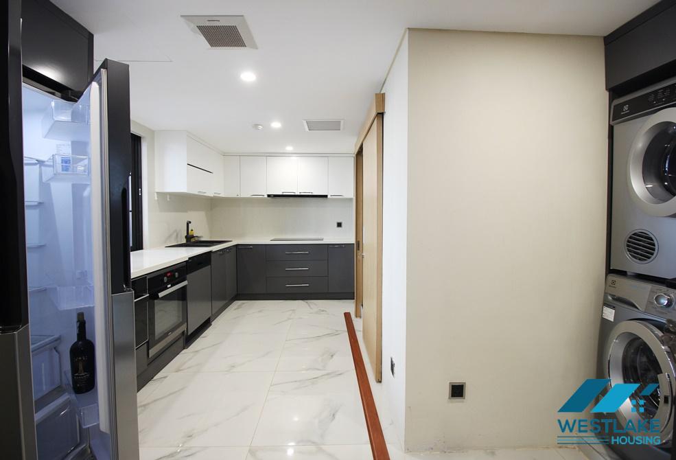 Cho thuê căn hộ 3 phòng ngủ tuyệt đẹp tại Pentstudio, đường Lạc Long Quân