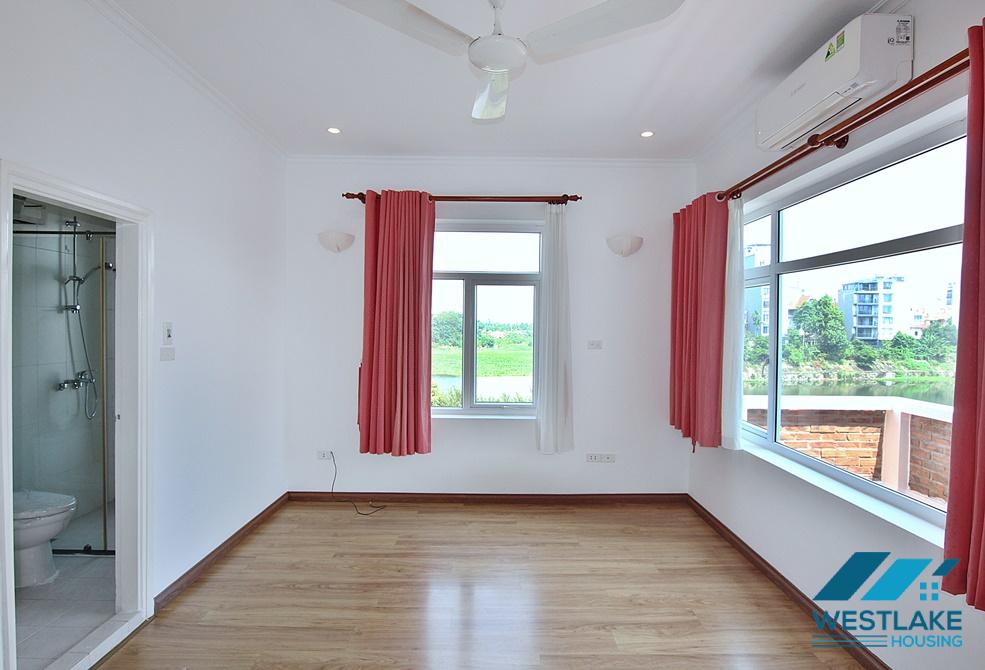 Cho Thuê Biệt Thự 4 Phòng Ngủ, Có Sân Vườn Và Hồ Bơi Rộng Nằm Trong Khu Phố Yên Tĩnh Tại Tây Hồ, Hà Nội