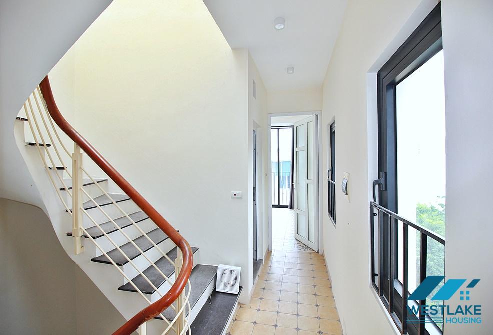 A good 5 bedrooms house for rent in Lac Long Quan street, Tay Ho