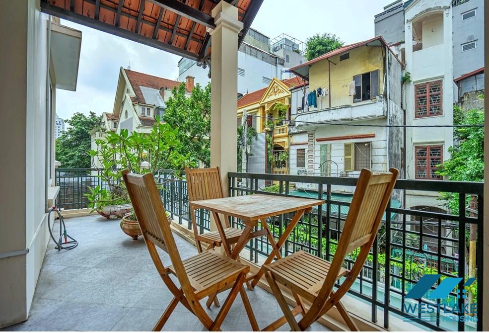Nhà Đẹp 4 Phòng Ngủ Có Hồ Bơi Ngoài Trời Cho Thuê Tại Tây Hồ, Hà Nội