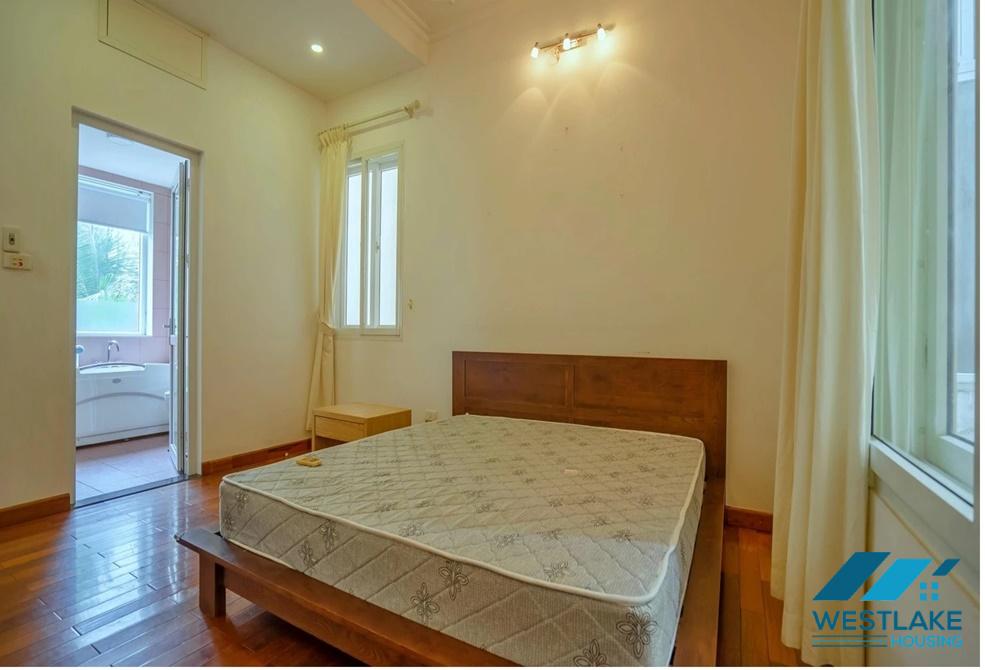 Nhà Đẹp 4 Phòng Ngủ Có Hồ Bơi Ngoài Trời Cho Thuê Tại Tây Hồ, Hà Nội