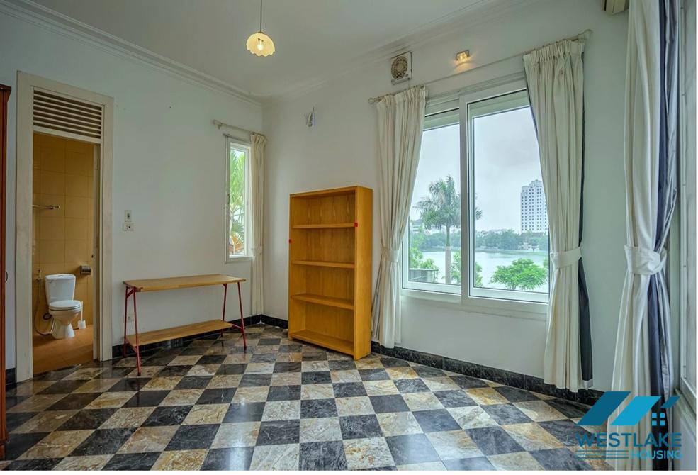 Nhà Đẹp 4 Phòng Ngủ Có Hồ Bơi Ngoài Trời Cho Thuê Tại Tây Hồ, Hà Nội