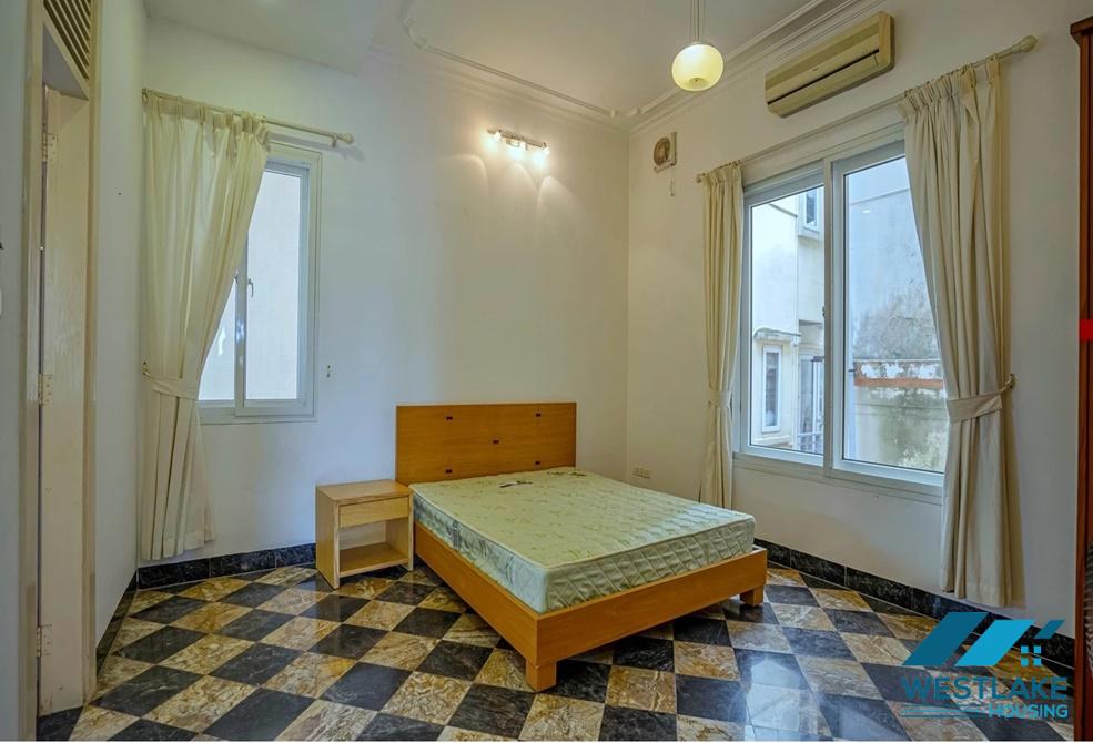 Nhà Đẹp 4 Phòng Ngủ Có Hồ Bơi Ngoài Trời Cho Thuê Tại Tây Hồ, Hà Nội
