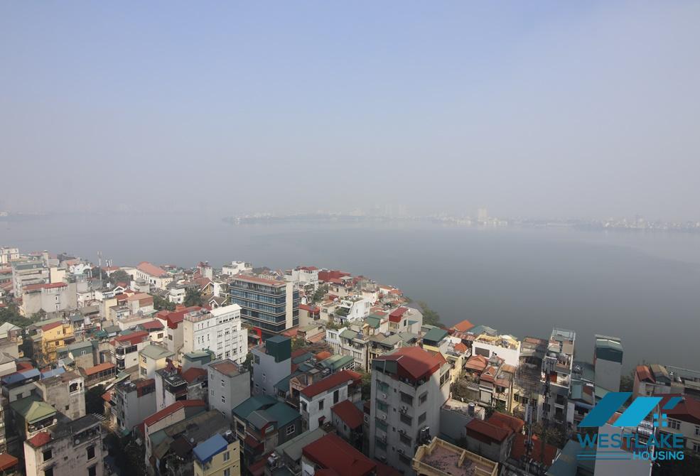 Căn hộ rộng rãi với 4 phòng ngủ cho thuê tại Sun Plaza, Thụy Khuê