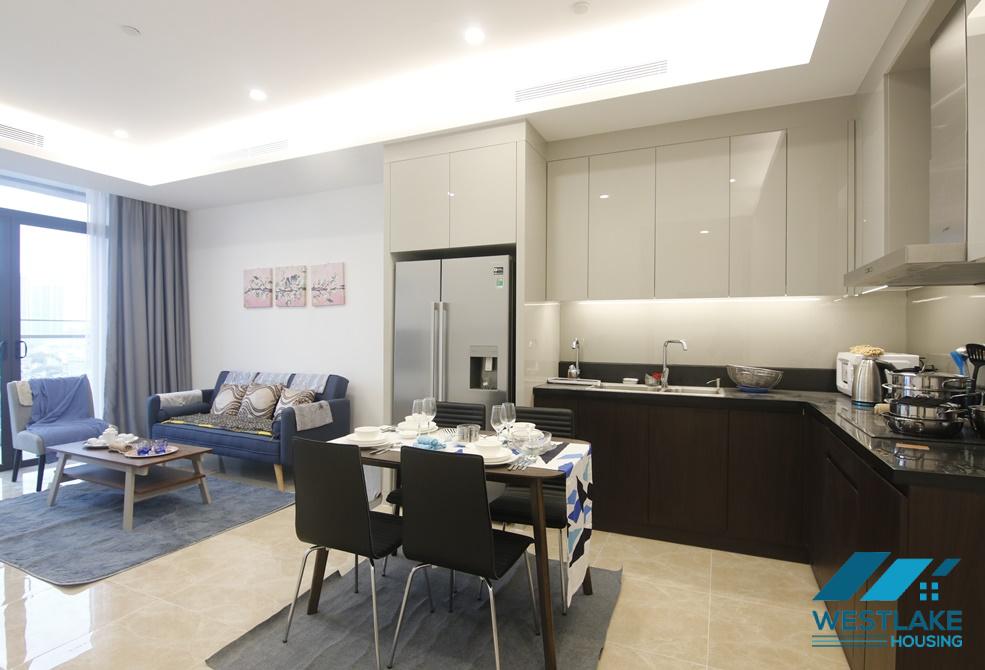 Cho thuê căn hộ cao cấp 2 phòng ngủ tại Sun Grand City Thụy Khuê