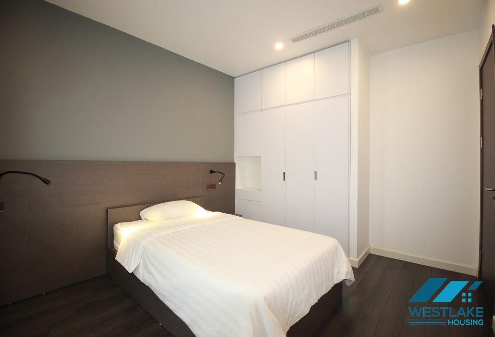 Brand new and lake view 3 beds apartment for rent in Tay Ho area