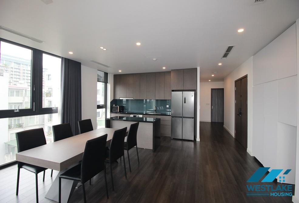 Brand new and lake view 3 beds apartment for rent in Tay Ho area