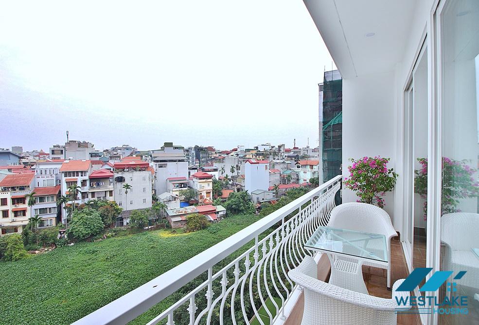Lake view and luxurious 4 beds apartment for rent in Xuan Dieu st, Tay Ho