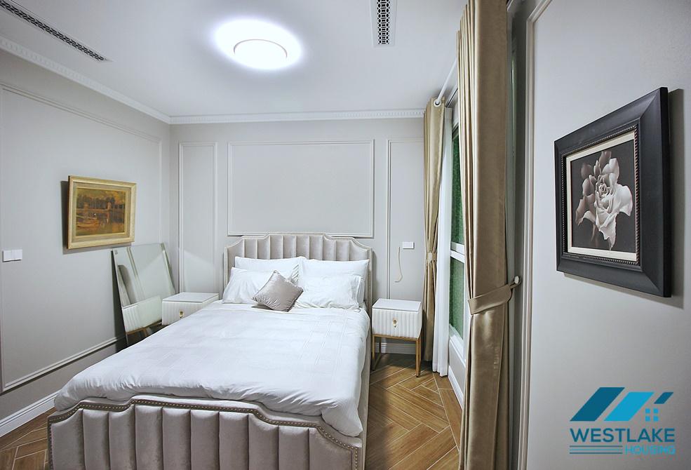 Lake view and luxurious 4 beds apartment for rent in Xuan Dieu st, Tay Ho