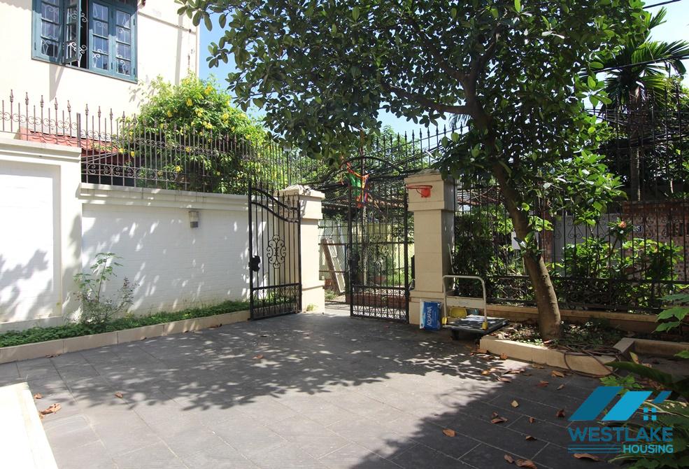 A gorgeous and new house for rent in Tay ho, Ha noi