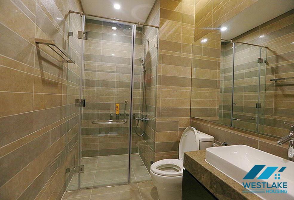 Cho thuê căn hộ một phòng ngủ view hồ tại tòa nhà Sun Grand, Thụy Khuê.