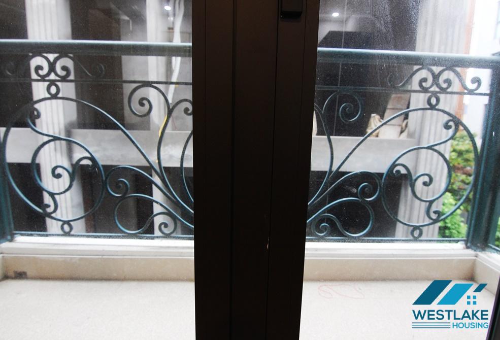 A Brandnew 01 bedroom apartment for rent in Tu Hoa st, Tay Ho district, Ha Noi