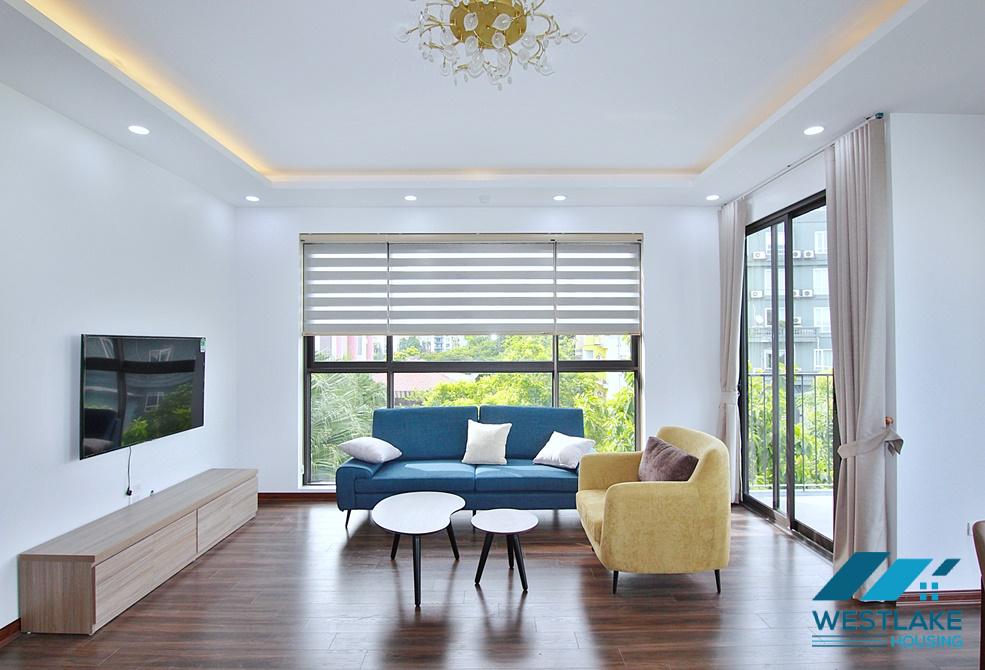Căn Hộ 02 Phòng Ngủ Với Nhiều Ánh Sáng Tự Nhiên Cho Thuê Tại Tây Hồ, Hà Nội