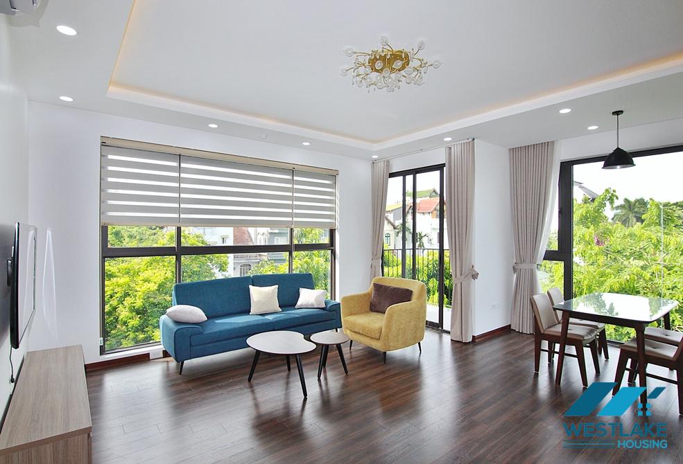 Căn Hộ 02 Phòng Ngủ Với Nhiều Ánh Sáng Tự Nhiên Cho Thuê Tại Tây Hồ, Hà Nội