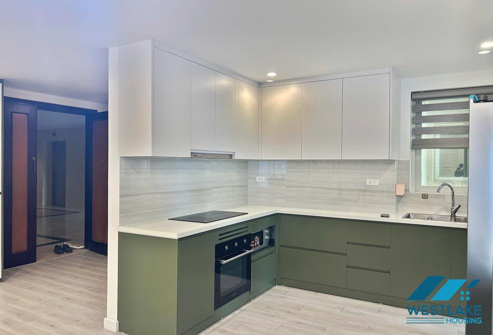 Nice 04 bedrooms apartment for rent in E1 Tower, Ciputra, Tay Ho, Hanoi