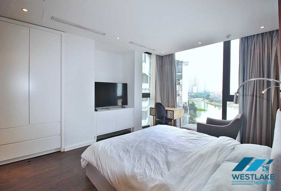 Cho Thuê Căn Hộ 3 Phòng Ngủ Đẹp, Hiện Đại, Ban Công View Hồ, Thoáng Sáng Tại Xuân Diệu, Tây Hồ