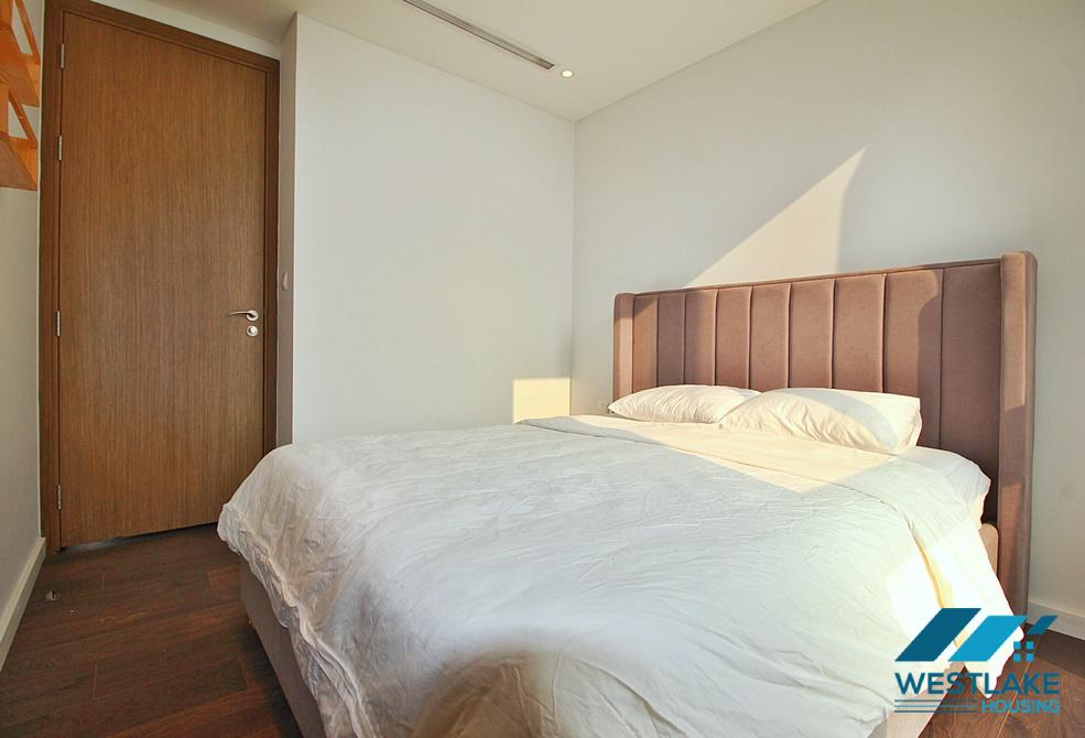Cho Thuê Căn Hộ 3 Phòng Ngủ Đẹp, Hiện Đại, Ban Công View Hồ, Thoáng Sáng Tại Xuân Diệu, Tây Hồ