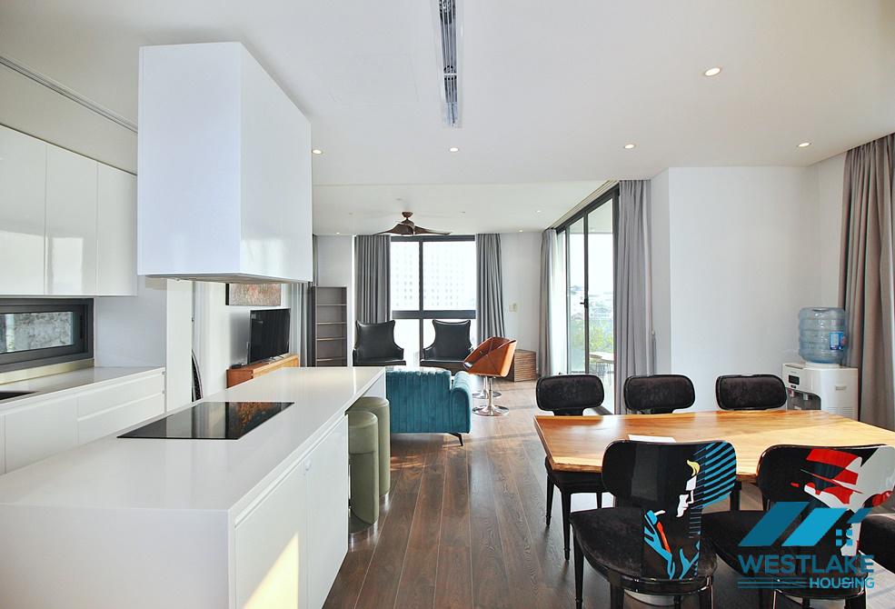 Cho Thuê Căn Hộ 3 Phòng Ngủ Đẹp, Hiện Đại, Ban Công View Hồ, Thoáng Sáng Tại Xuân Diệu, Tây Hồ