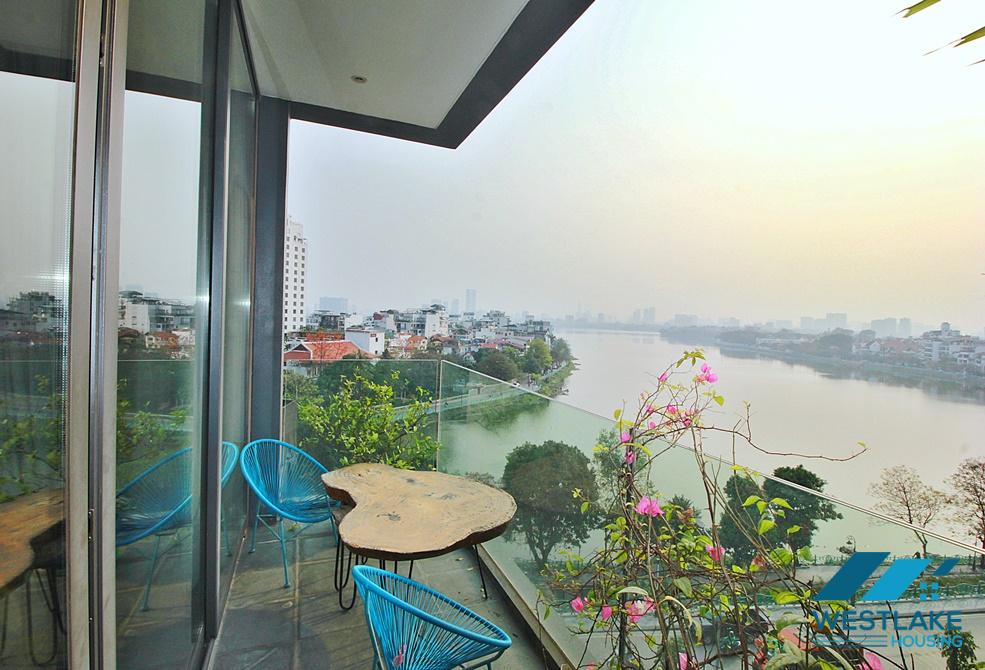 Cho Thuê Căn Hộ 3 Phòng Ngủ Đẹp, Hiện Đại, Ban Công View Hồ, Thoáng Sáng Tại Xuân Diệu, Tây Hồ