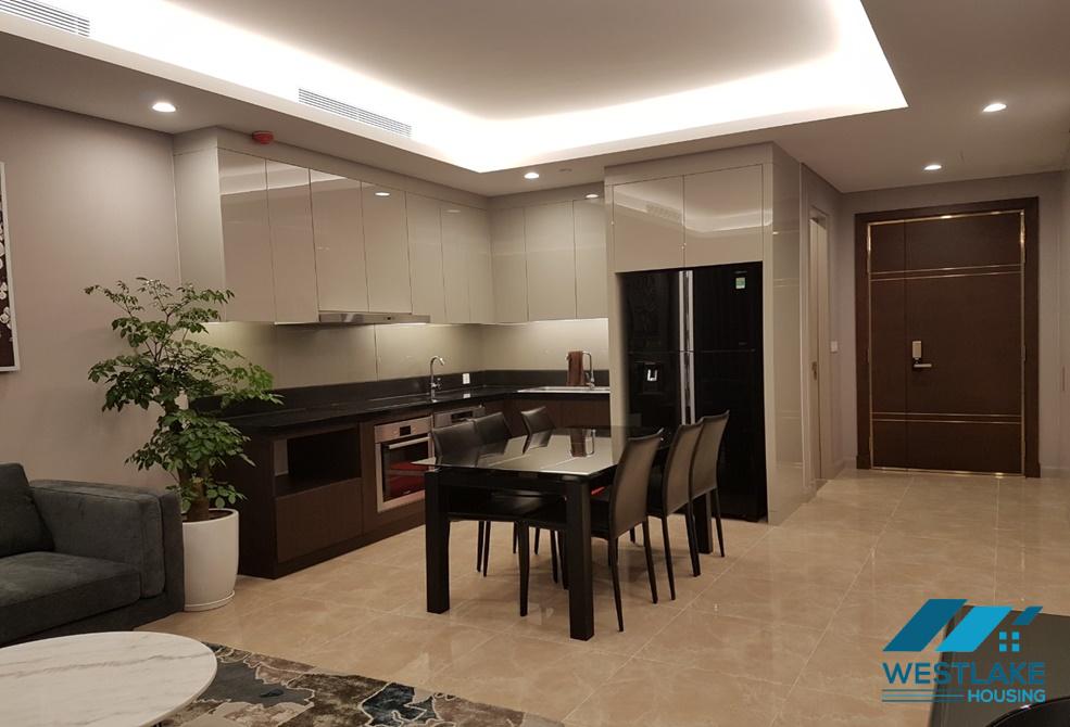 Cho thuê căn hộ 2 phòng ngủ mới đẹp tại Thụy Khuê