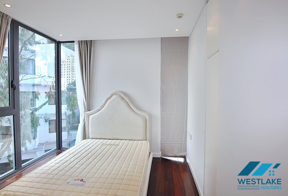 Căn Hộ 3 Phòng Ngủ Sáng Thoáng, Thiết Kế Đẹp Cho Thuê Tại Xuân Diệu Tây Hồ, Hà Nội