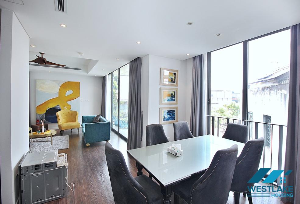 Cho Thuê Căn Hộ 3 Phòng Ngủ Đẹp, Sang Trọng Và Hiện Đại Tại  Xuân Diệu, Tây Hồ