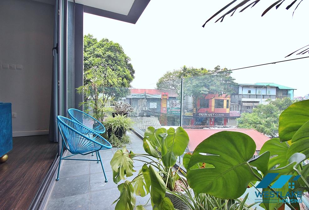 Cho Thuê Căn Hộ 3 Phòng Ngủ Đẹp, Sang Trọng Và Hiện Đại Tại  Xuân Diệu, Tây Hồ
